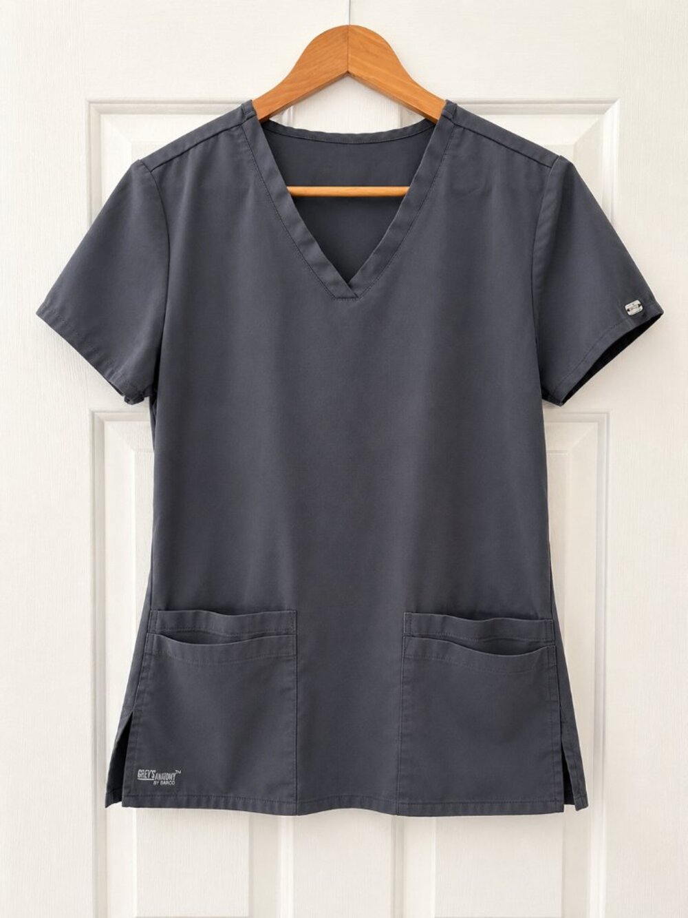 Grey's Anatomy by Barco Gray V-Neck Scrub Top Women's Small Double Pockets